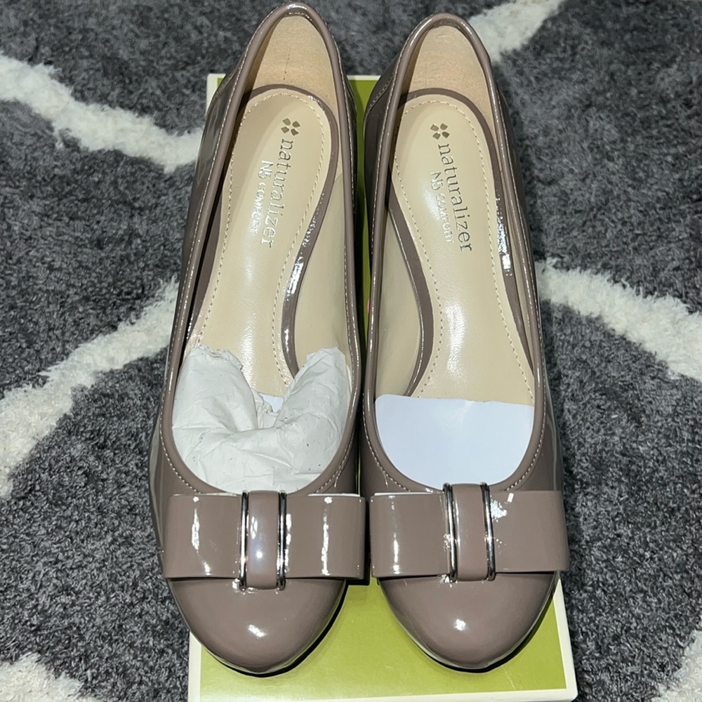 🆕️ Naturalizer N5 Comfort Heels (NTW)